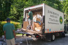 Best Retail Junk Removal  in Big Bend, WI
